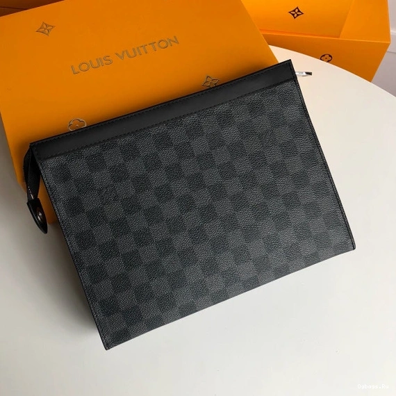 CHANELutch Louis Vuitton M41696 0331